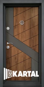 Блиндирана входна врата LCR-2029